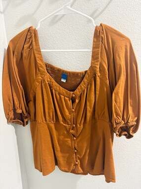 Old Navy Goldenrod Yellow Puff Sleeve Button-Front Smocked Back Blouse